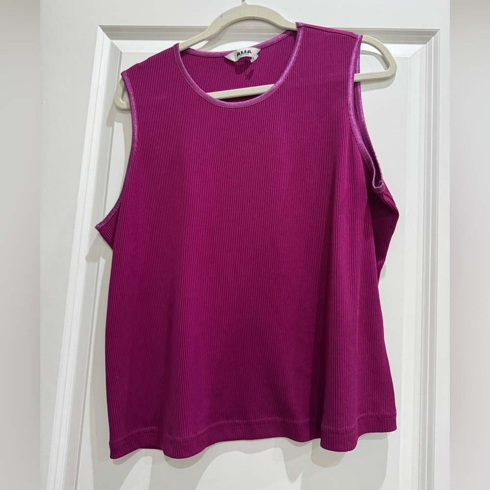 Fuchsia Ribbed Tank Top